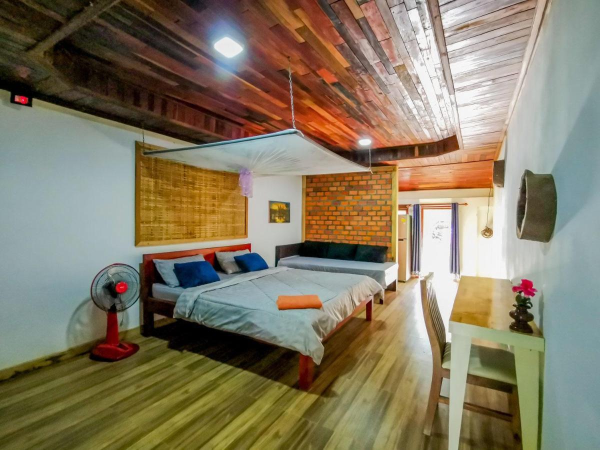 סיאם ריפ Yi Family Homestay מראה חיצוני תמונה